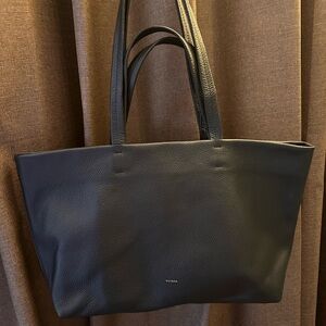 Cuyana Small Easy Tote Bag Black
